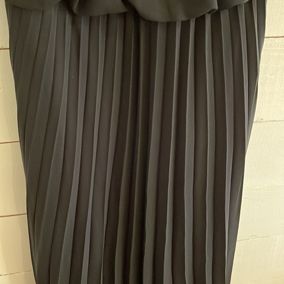 Bisou Bisou Black Long Pleated Chiffon Maxi Dress with Jeweled Top, Size 4 - Picture 5 of 8